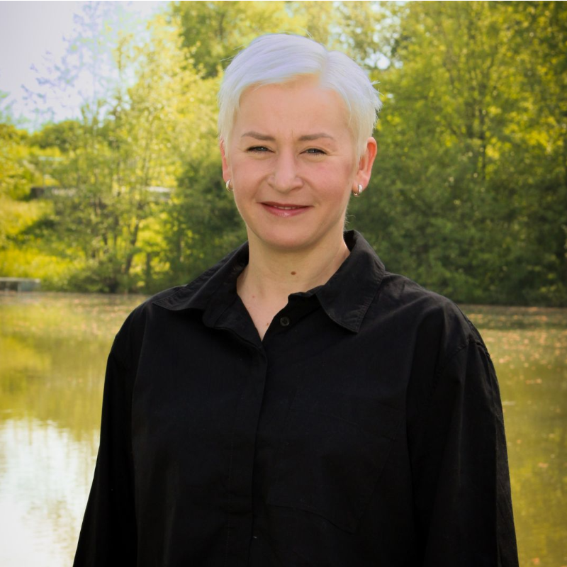  Melanie Schreiber